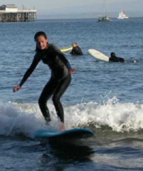 girl three surf oct 2003: 