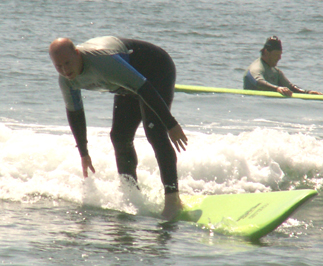 surfer almost falling june 2008: 