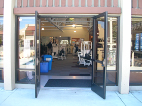 De Anza college wellness center entrance: 