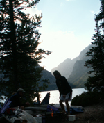 Leigh Lake campfire at dusk: 