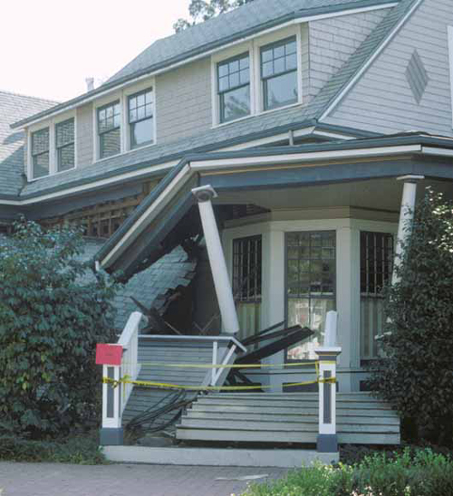 USGS photo porch under second story: 