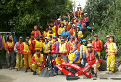 ocean kayak april 2007 group photo 168 pixels: 