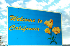 photo by Alanna Klassen Welcome to california: sign that says Welcome to california