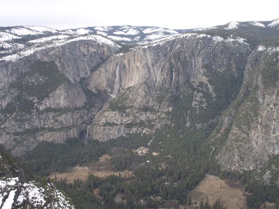NPS photo Yosemite valley from Glacier Point 560 pxl: 