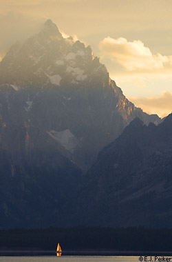 e j peiker photo sailing at sunset on Jackson Lake.: 