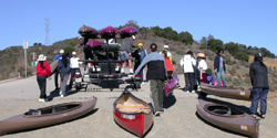 loading kayaks 2004 1: 