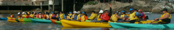 De Anza college ocean kayak 2007 group photo after launch: 