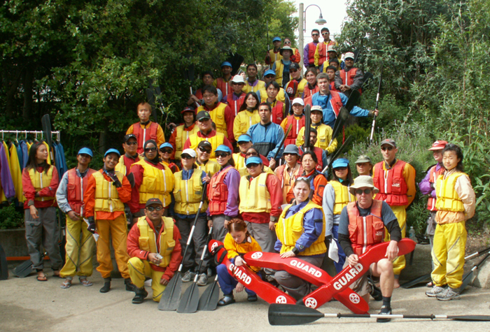 ocean kayak april 2007 group photo: 