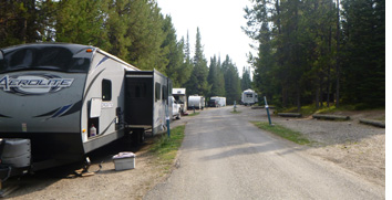 trailers right next to road