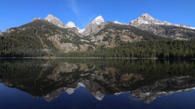 lake below peak