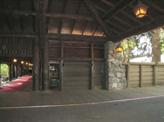 driveway under roofed entrance to hotel