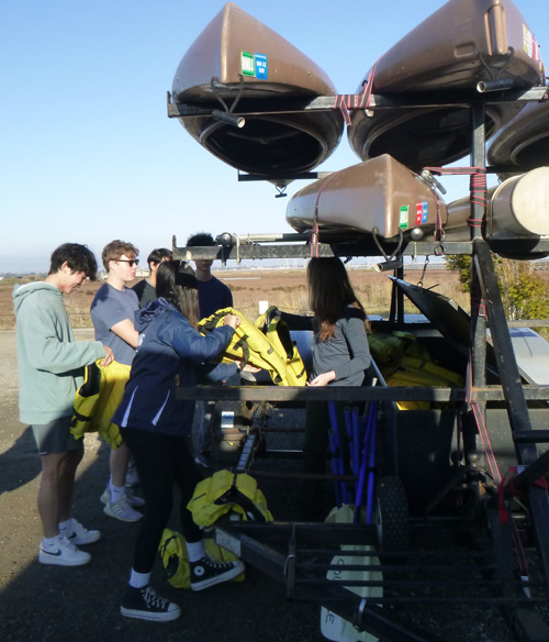 choosing a lifejacket